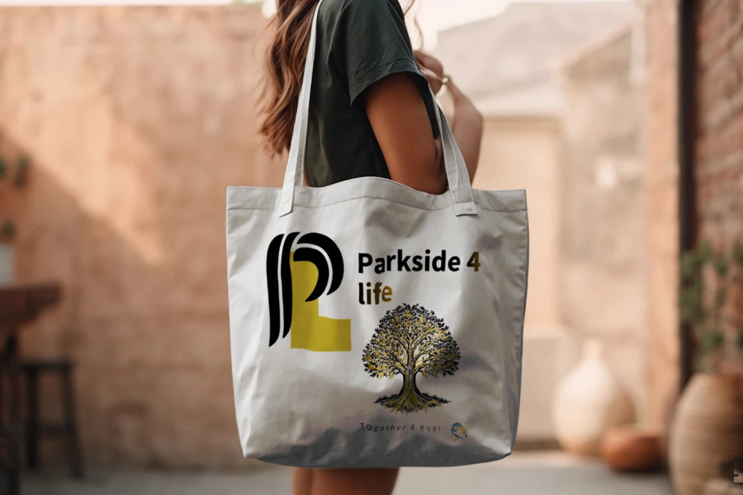 Small Deluxe Tote